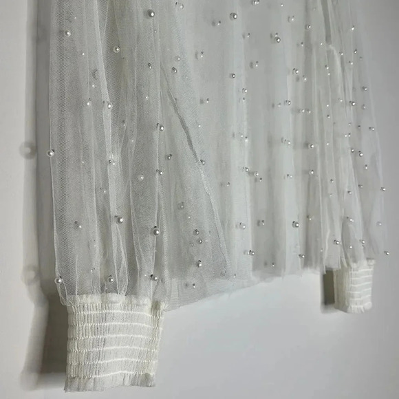 Forever 21 Cream Sheer Pearl Top - Picture 6 of 12